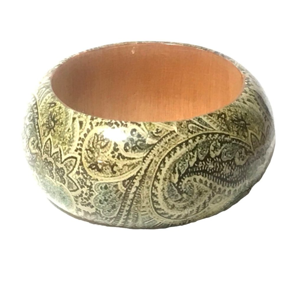 Huge Chunky Domed Paisley Wood and Lucite Bangle Bracelet in Khaki Green - Picture 4 of 5